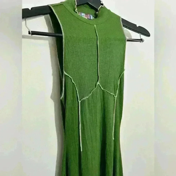 Urban Outfitters Deja Seamed Green Mini Dress Stretchy Size Small  NWOT - Picture 8 of 8